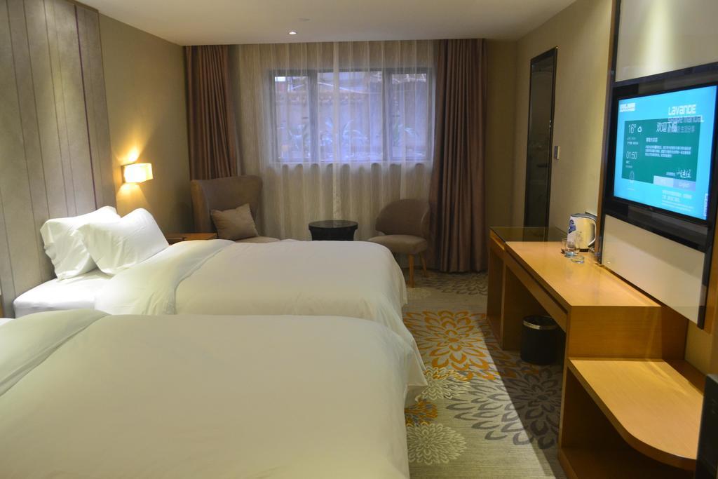 Lavande Hotel Zhuhai Gongbei Port Square Rum bild
