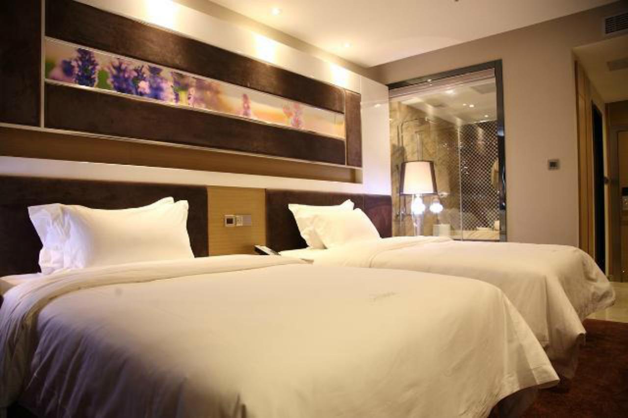 Lavande Hotel Zhuhai Gongbei Port Square Exteriör bild