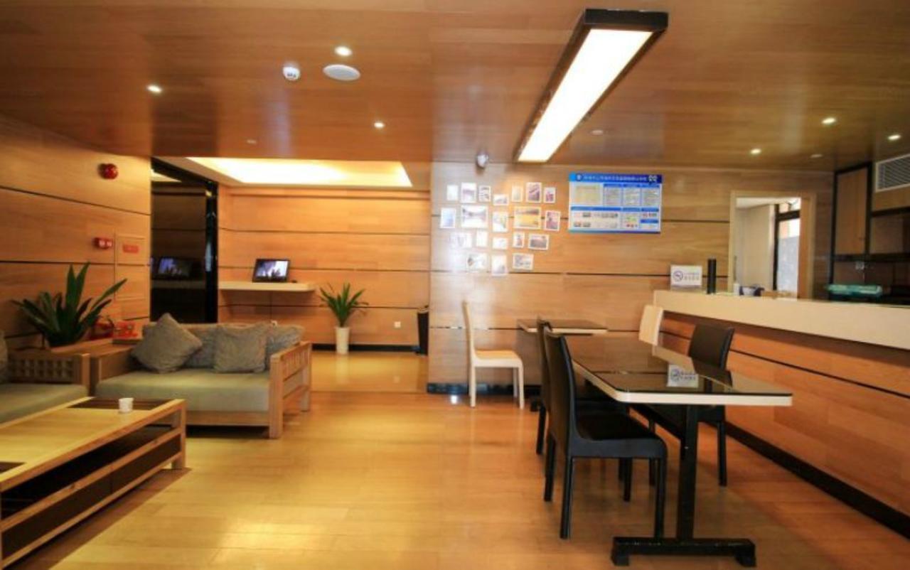 Lavande Hotel Zhuhai Gongbei Port Square Exteriör bild